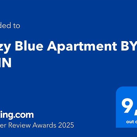 Cozy Blue Apartment By Zain Athen Exterior foto