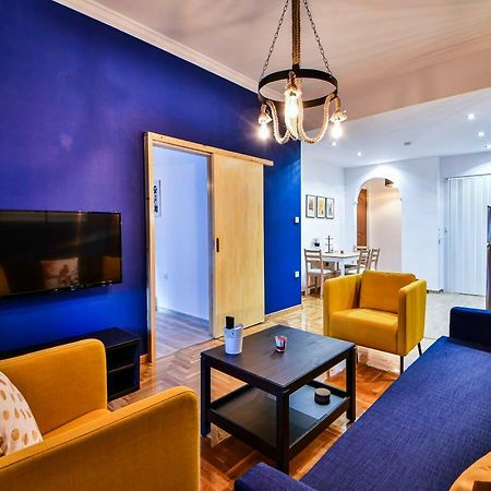 Cozy Blue Apartment By Zain Athen Exterior foto