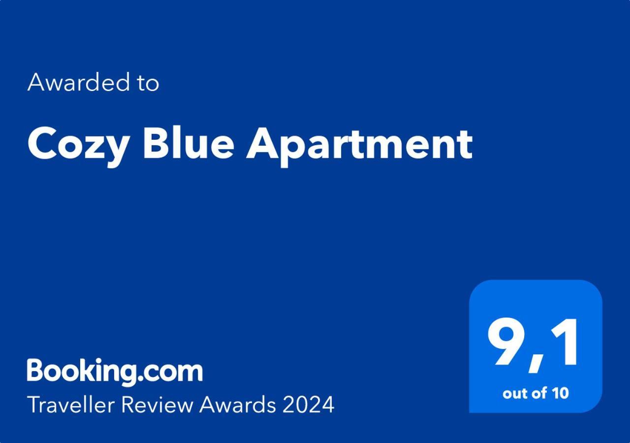 Cozy Blue Apartment By Zain Athen Exterior foto