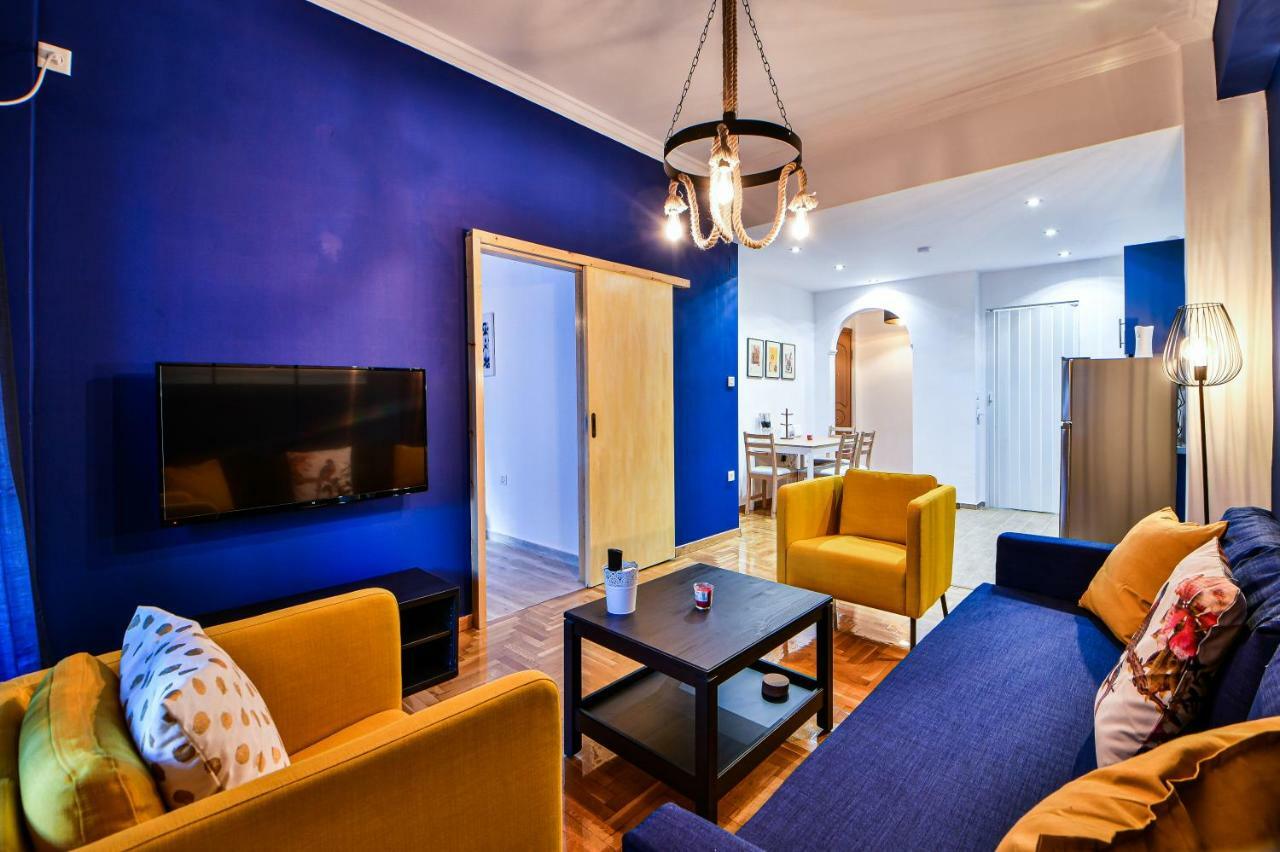 Cozy Blue Apartment By Zain Athen Exterior foto